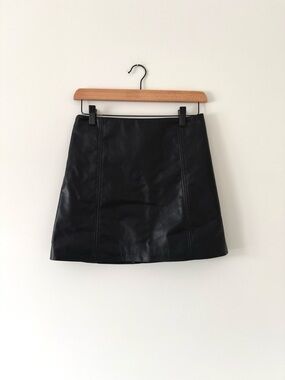H&M Black Faux Leather Mini Skirt (size 4)